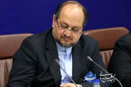 دستور اکید شریعتمداری برای رسیدگی به پرونده فساد واردات خودرو