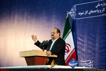 کارگران از نجیبترین اقشار کشور هستند/ مهمترین وظیفه ما صیانت از کار و اشتغال است/ برای رونق تولید می توان به کارگران تکیه کرد