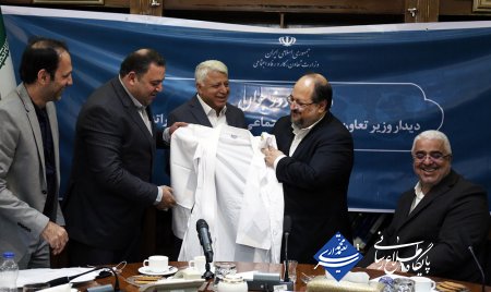 پادزهر بسیاری از ناهنجاری های اجتماعی ورزش است/ موضوع اشتغال قهرمانان ملی و بین المللی دنبال می شود