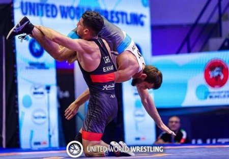 پیام محمد شریعتمداری در پی قهرمانی جوانان دلاور‌ تیم ملی کشتی آزاد کشورمان در مسابقات امیدهای جهان