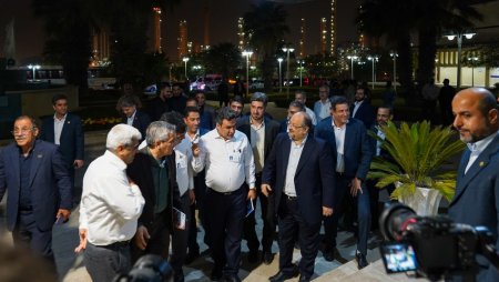 پتروشیمی نوری به کمک رفع ناترازی انرژی در کشور می‌آید/نوری، نیروگاه ۴۰۰ مگاواتی خورشیدی می‌سازد